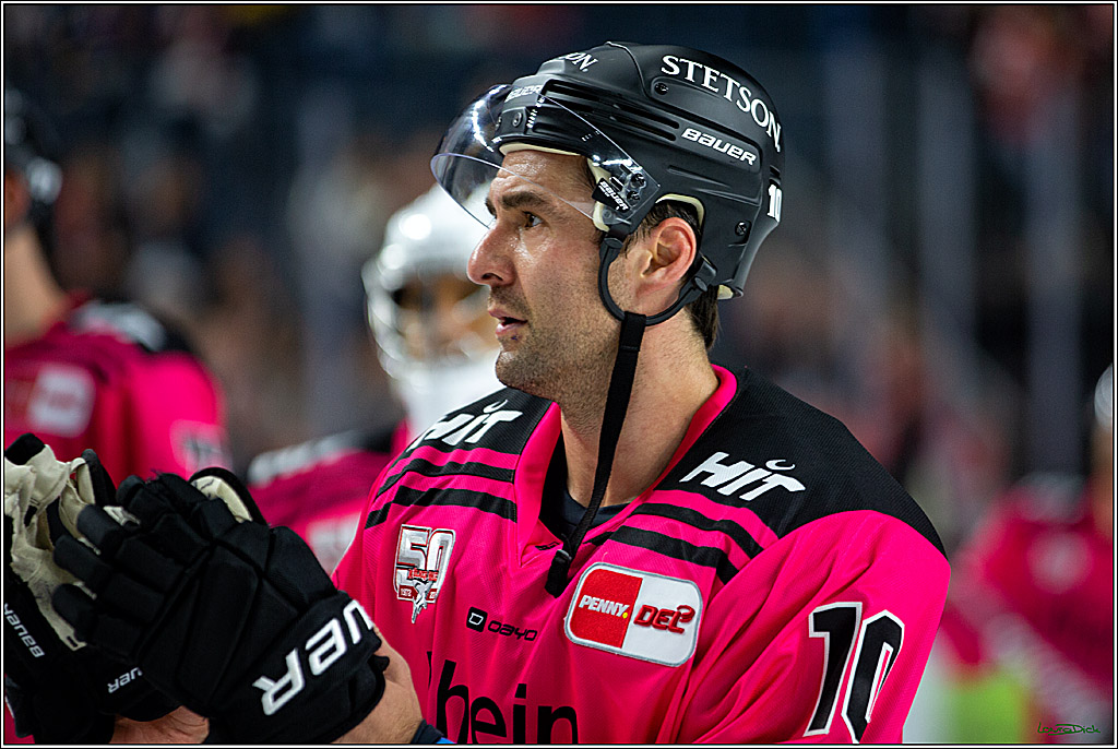PENNY DEL; Koelner Haie- Eisbaeren Berlin; Koeln, 16.10.2022